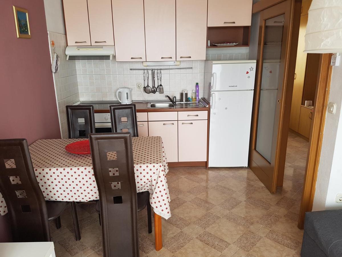 Vila Nives Podgora Exterior foto